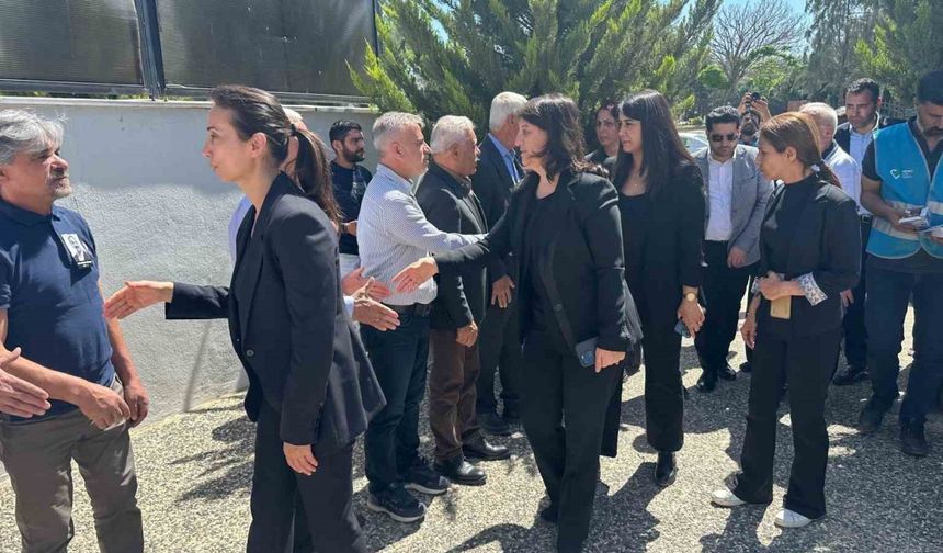 Sırrı Süreyya Önder için Adıyaman’da taziye kabul ediliyor