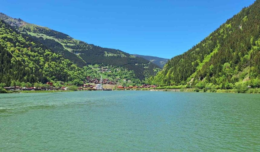 TBMM heyeti, turizm merkezi Uzungöl’de incelemelerde bulundu