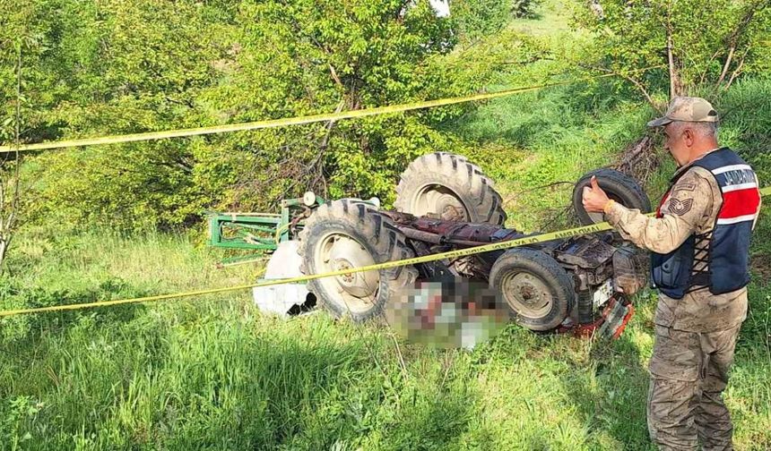 Traktörün altında kalan sürücü hayatını kaybetti
