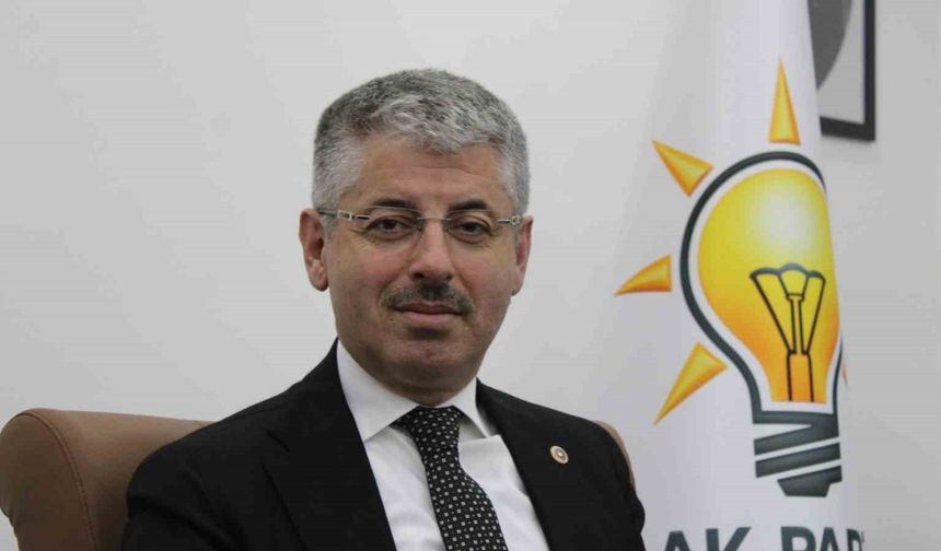 Vekil Çopuroğlu İmamoğlu’nu tiye aldı, kameraları bantla kapattı