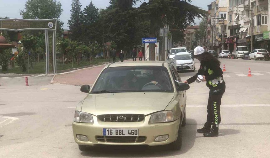Yenişehir’de Trafik Haftası etkinliği: Emniyet ve Jandarma’dan ortak bilinçlendirme çalışması