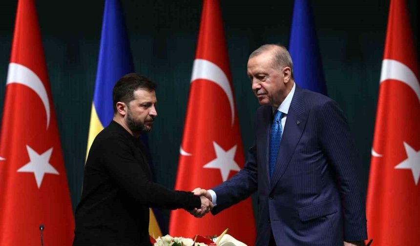 Zelenskiy: "Erdoğan ile iyi ve son derece kapsamlı bir görüşme gerçekleştirdim"