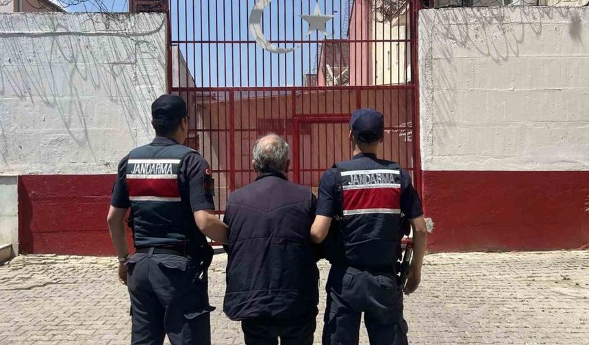 Zimmet suçundan aranan şahıs Efeler’de yakalandı