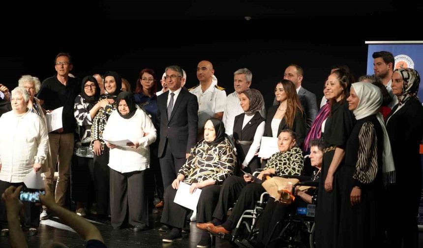 13 huzurevi sakininin hayalindeki mesleği yaptığı proje sona erdi