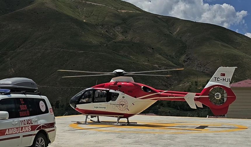 54 yaşındaki hasta için helikopter ambulans havalandı