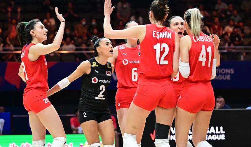 A Milli Kadın Voleybol Takımı, Milletler Ligi’ne galibiyetle başladı