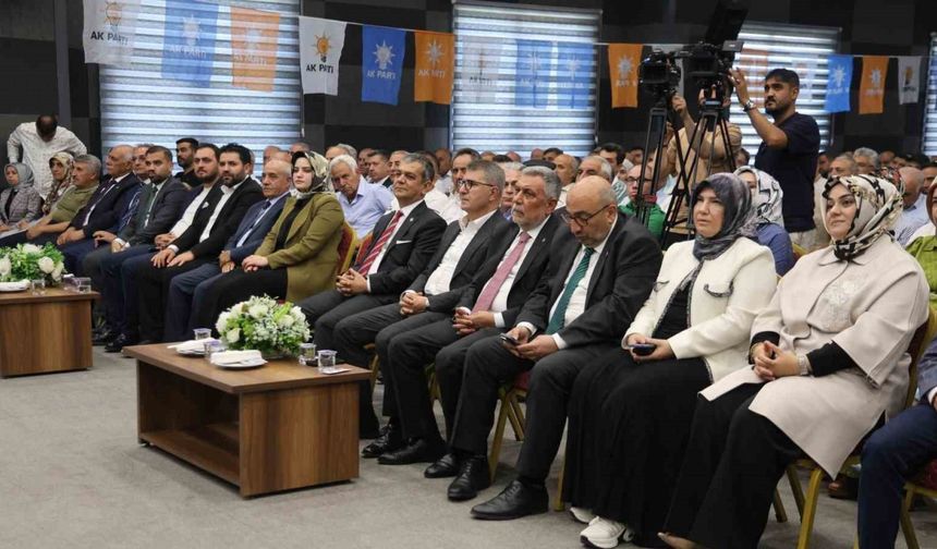 AK Parti Elazığ teşkilatında bayramlaşma