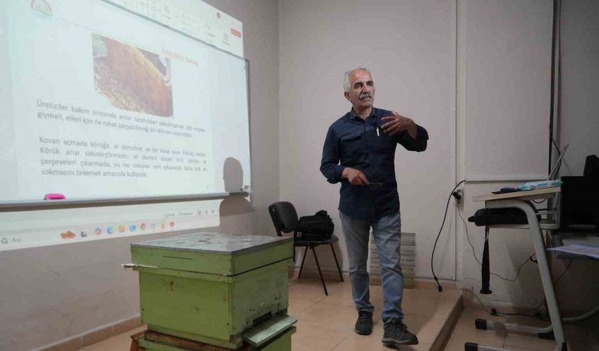Arıyla gelen geçim kaynağı: Kursiyerler arıcılıkla yeni bir yola çıkıyor
