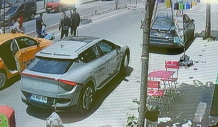 Arnavutköy’de yolun karşısına geçmek isteyen adama taksi çarptı