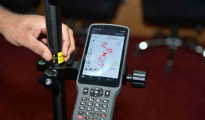 ASAT’tan altyapı ölçümünde ilçelere teknolojik hamle: 9 GPS cihazı dağıtıldı