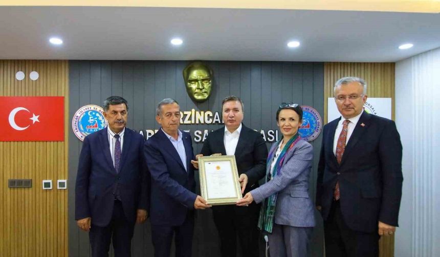 Avrupa Birliği tescili alan Erzincan Tulum Peyniri için belge teslim töreni düzenlendi