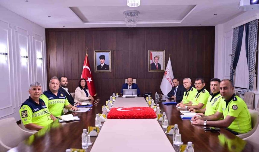 Aydın’da trafik güvenliği masaya yatırıldı