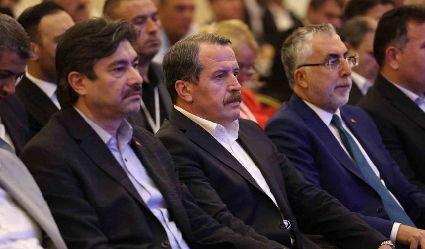 Bakan Işıkhan: "500 bin kadın, 500 bin genç, 45 bin engelli ve 275 bin yükseköğretim mezununu istihdama kazandırmayı hedefliyoruz"
