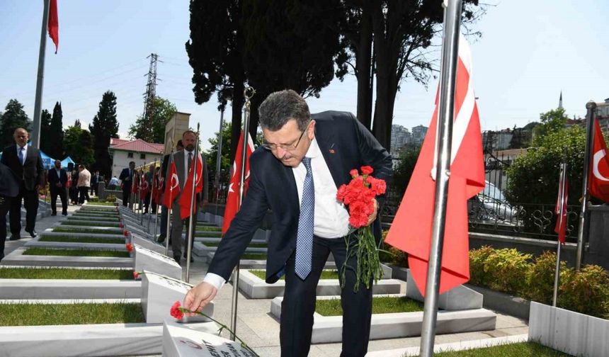 Başkan Genç: "Bu topraklar şehitlerimizin emanetidir"