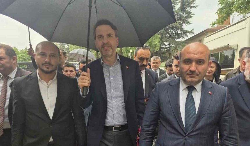 Başkan Yıldız, Bakan Bayraktar’ın Eti Maden Kırka’ya 400 işçi alınacağı müjdesini değerlendirdi