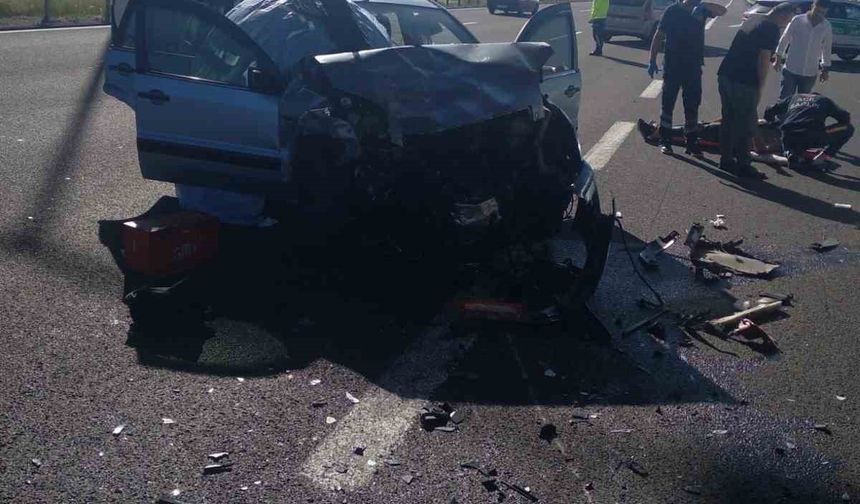 Bayram yolunda feci kaza: 1 ölü, 6 yaralı