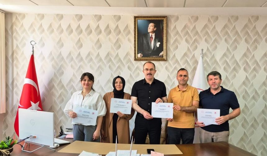 Bulancak’ta yapılan projeyle 500 çocuğun yüzü güldü