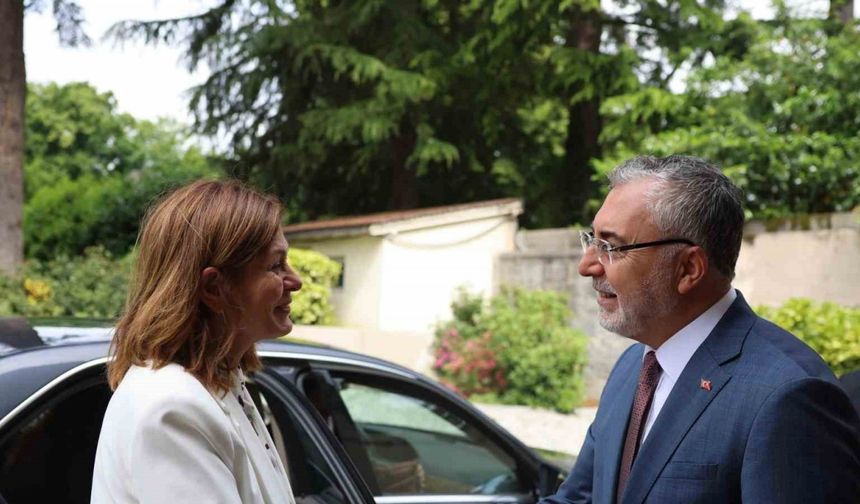 Çalışma ve Sosyal Güvenlik Bakanı Işıkhan, İsviçre’de