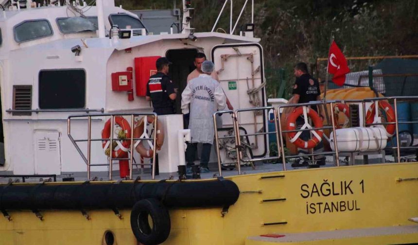 Çanakkale’de sağlık botunda patlama: 1 ölü, 1 yaralı