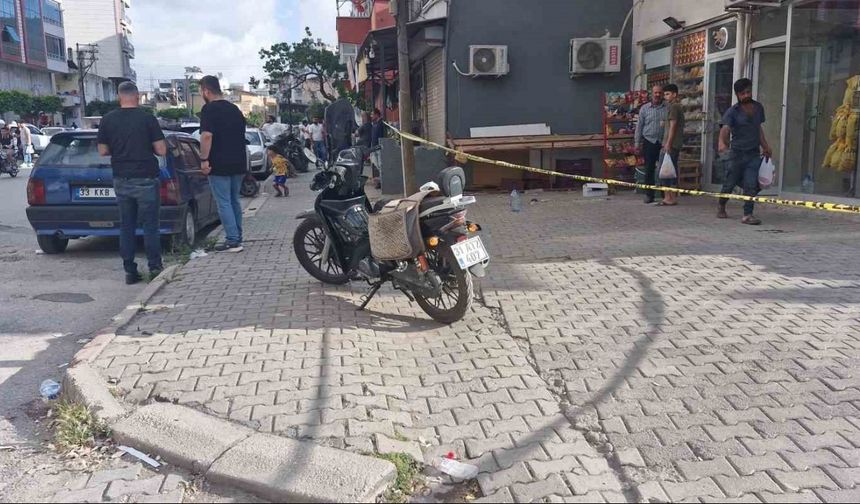 Çocukların kavgasına aileler de karıştı, 3 kişi bıçakla yaralandı