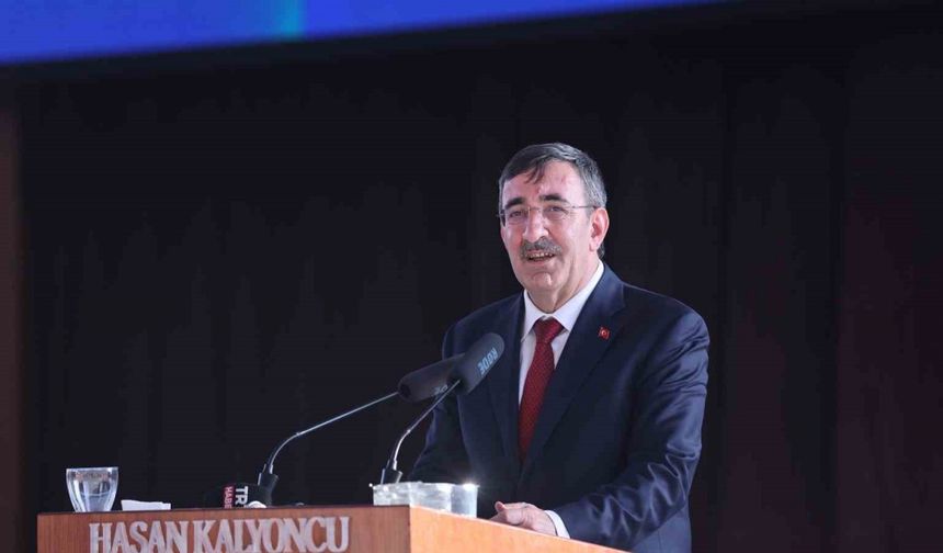 Cumhurbaşkanı Yardımcısı Yılmaz: "2002’de yurt kapasitemiz 182 bin iken, bugün bu sayı neredeyse 1 milyona ulaştı"