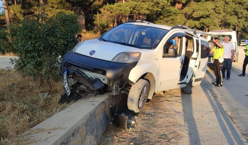 Edirne’de drift yaparken duvara çarpan sürücüye 46 bin TL ceza kesildi