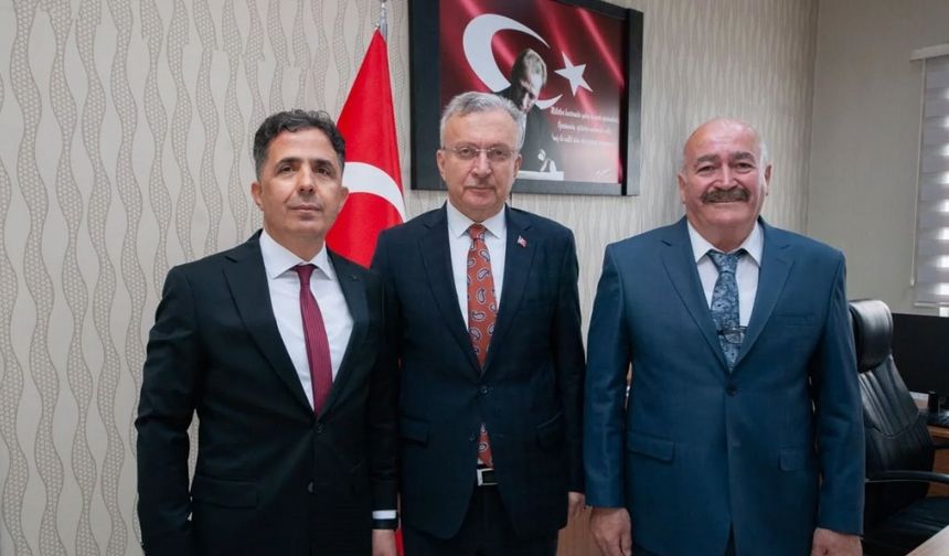 Eğitim Fakültesi Dekanlığına Prof. Dr. Kayalar atandı