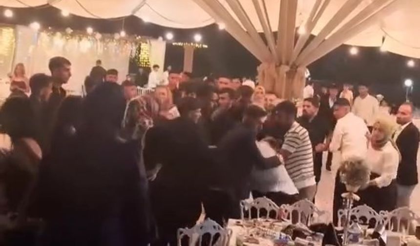 Elazığ’da mezuniyet balosunda kavga