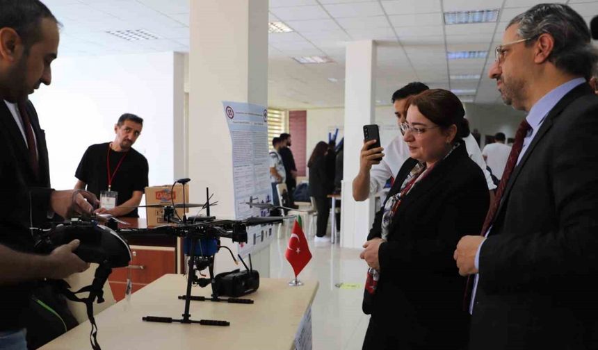 FÜ Mühendislik Fakültesinde bitirme proje yarışması düzenlendi