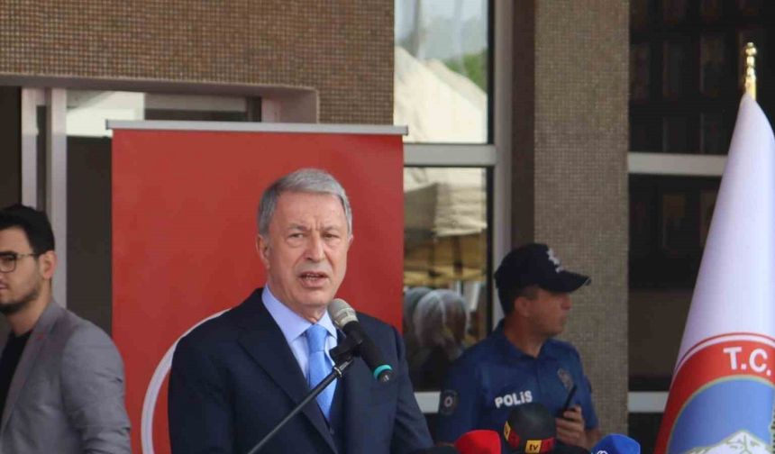 Hulusi Akar: "Hiçbir zaman terörü de unutmadık, teröristi de unutmadık"