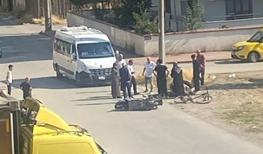 İnegöl’de servis minibüsüyle çarpışan motosikletli yaralandı