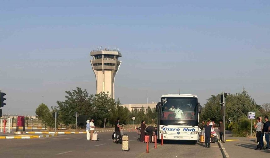 İsrail’in İran’a saldırısı hava ulaşımını etkiledi, Irak’a giden uçaklar Şırnak’a indi