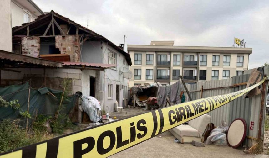 Kanlı ziyaret: Çocuklarının evinde eski eşini vurdu