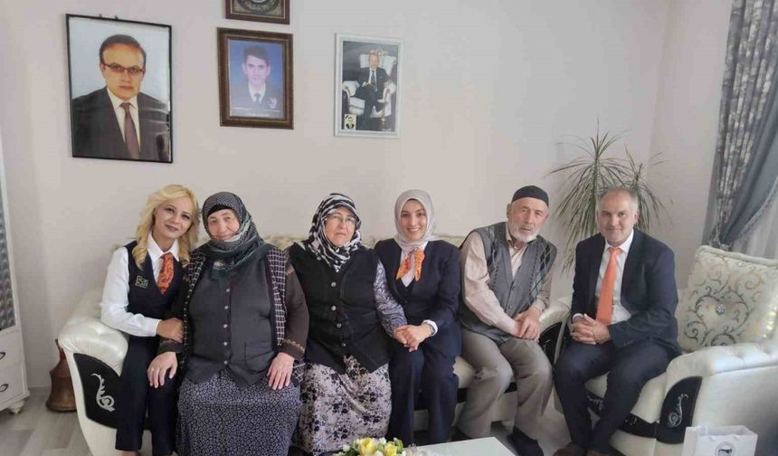 Kars’ta şehit yakınları evlerinde ziyaret edildi