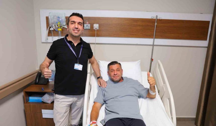 Makedonya’dan geldi, depremzede şehirde şifa buldu