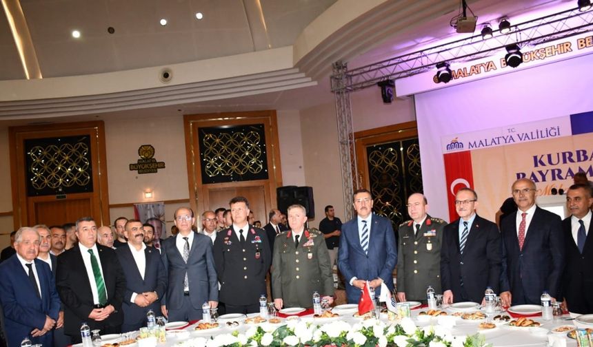 Malatya’da Resmi Bayramlaşma töreni yapıldı