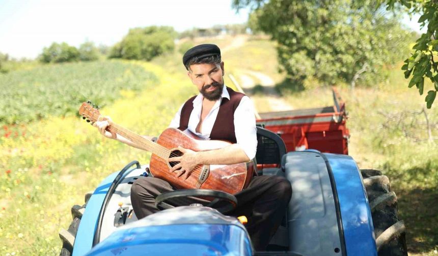 Mehmet Çevik’ten yazın bombası: "lingo lingo şişeler"
