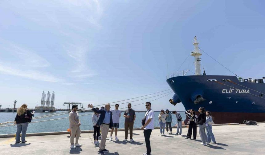 Mersin Kariyer Merkezi, öğrencilere ışık olmaya devam ediyor