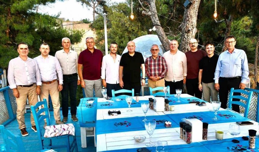 Milletvekili Gider: "Millete hizmet için gelen her belediye başkanına kapımız sonuna kadar açıktır"
