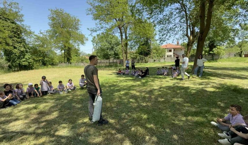 Minik öğrencilerin kamp sevgisi