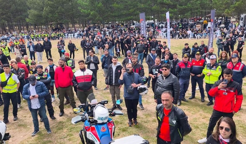 Motosiklet tutkunları Kütahya’da buluştu