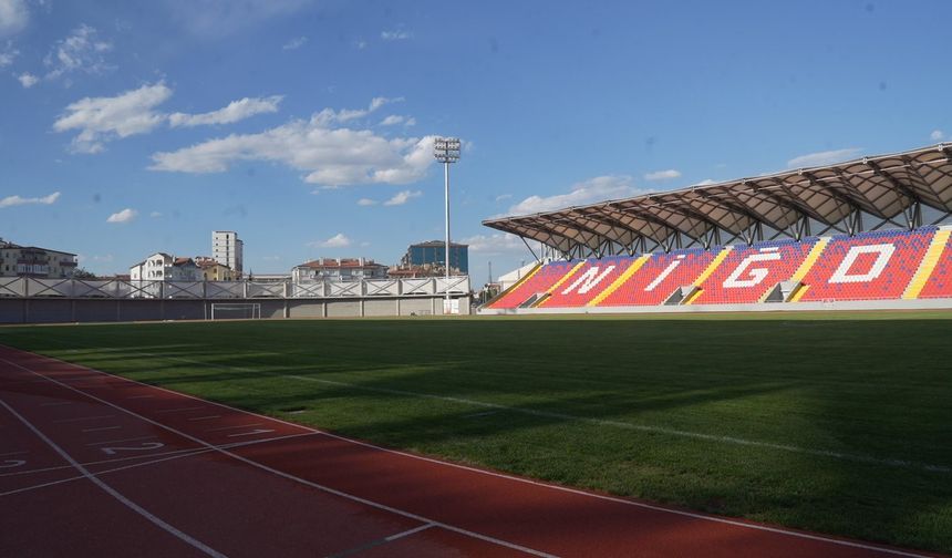 Niğde yenilenen stadyumuna kavuşuyor
