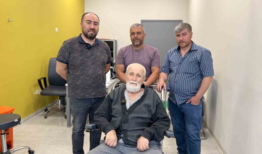 Oğlunun kalp masajı babasına hayat verdi