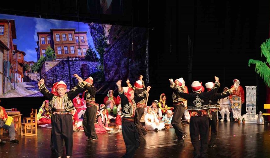 Öğrencilerden sanat dolu gece