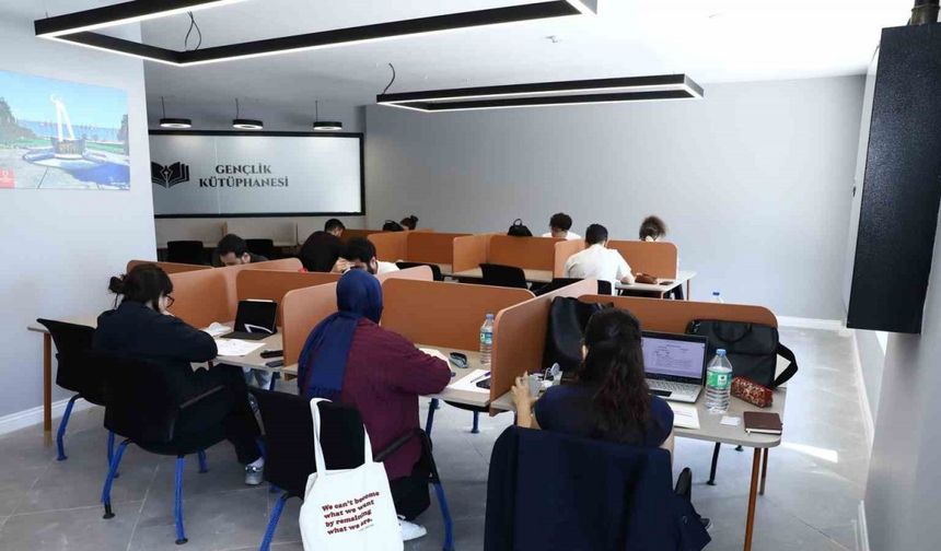 Ordu Gençlik Kütüphanesi, YKS öncesi öğrencilerin kamp merkezi oldu