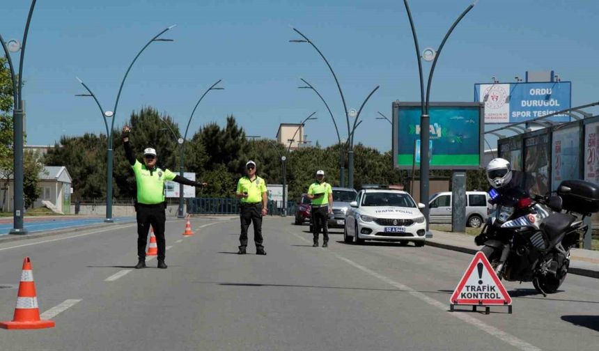 Ordu’da bir haftada yaklaşık 17 bin araç ve sürücüsü denetlendi