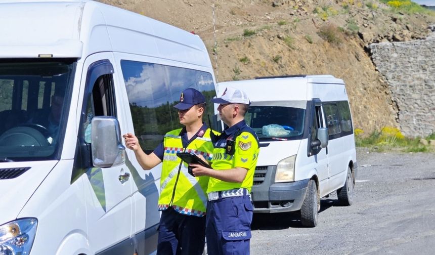 Ordu’da jandarma ekiplerinin çalışmaları: 45 şüpheli şahıs yakalandı, 16’sı tutuklandı