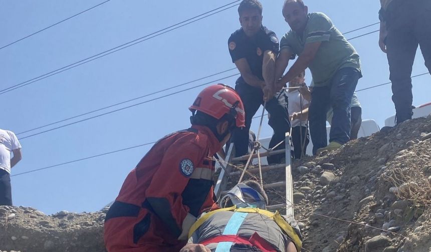 Ortaca’da uçurumdan düşen bir kişi kurtarıldı