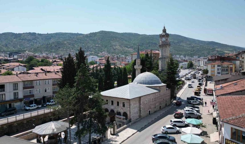 Osmanlıca kitabe 1908 yılındaki selin acısını günümüze taşıyor