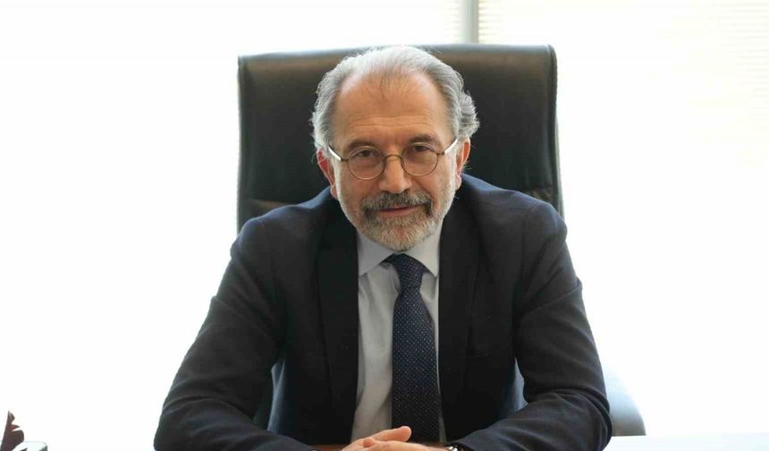 Prof. Dr. Akbaş’tan büyük başarı: 2 bininci kalp ameliyatı geride kaldı